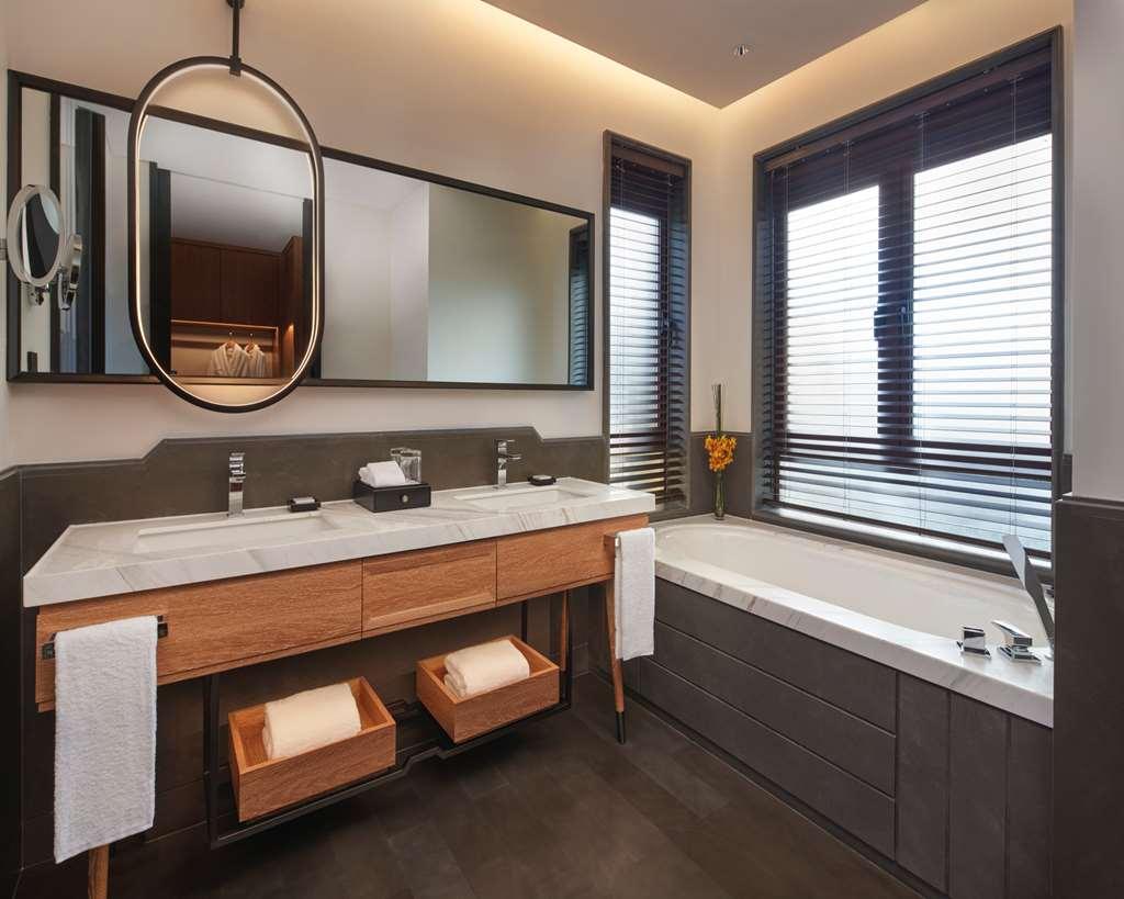 Grand Hyatt Shenzhou Peninsula Hotell Wanning Rom bilde